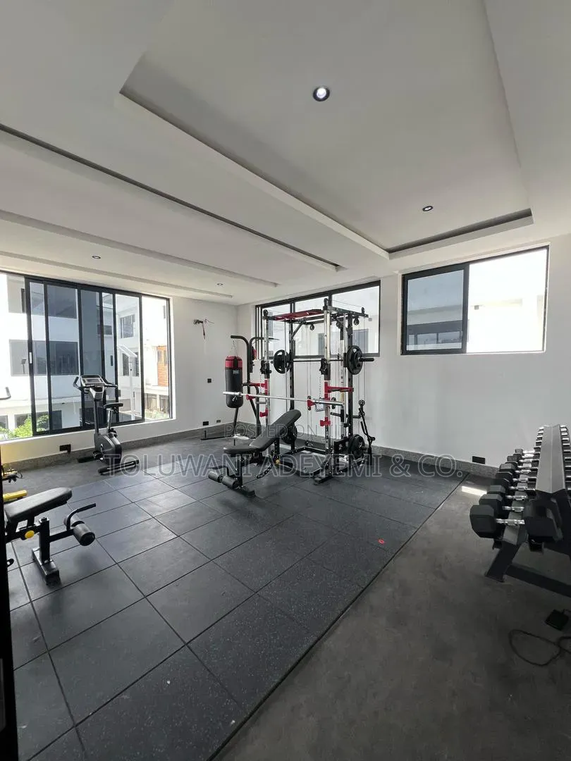 4bdrm Townhouse / Terrace in Ikoyi, Gerard Road for rent