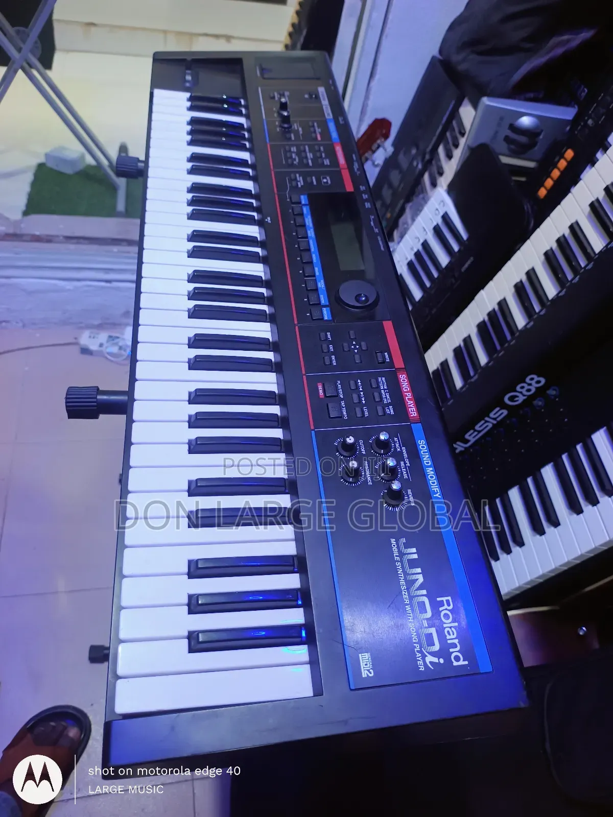 Roland Juno-Di Workstation