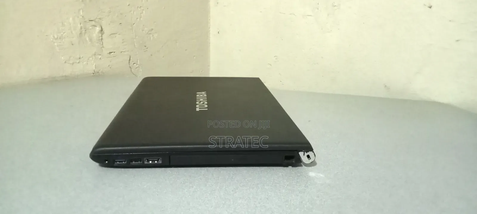 Laptop Toshiba Tecra R950 8GB Intel Core i5 HDD 500GB