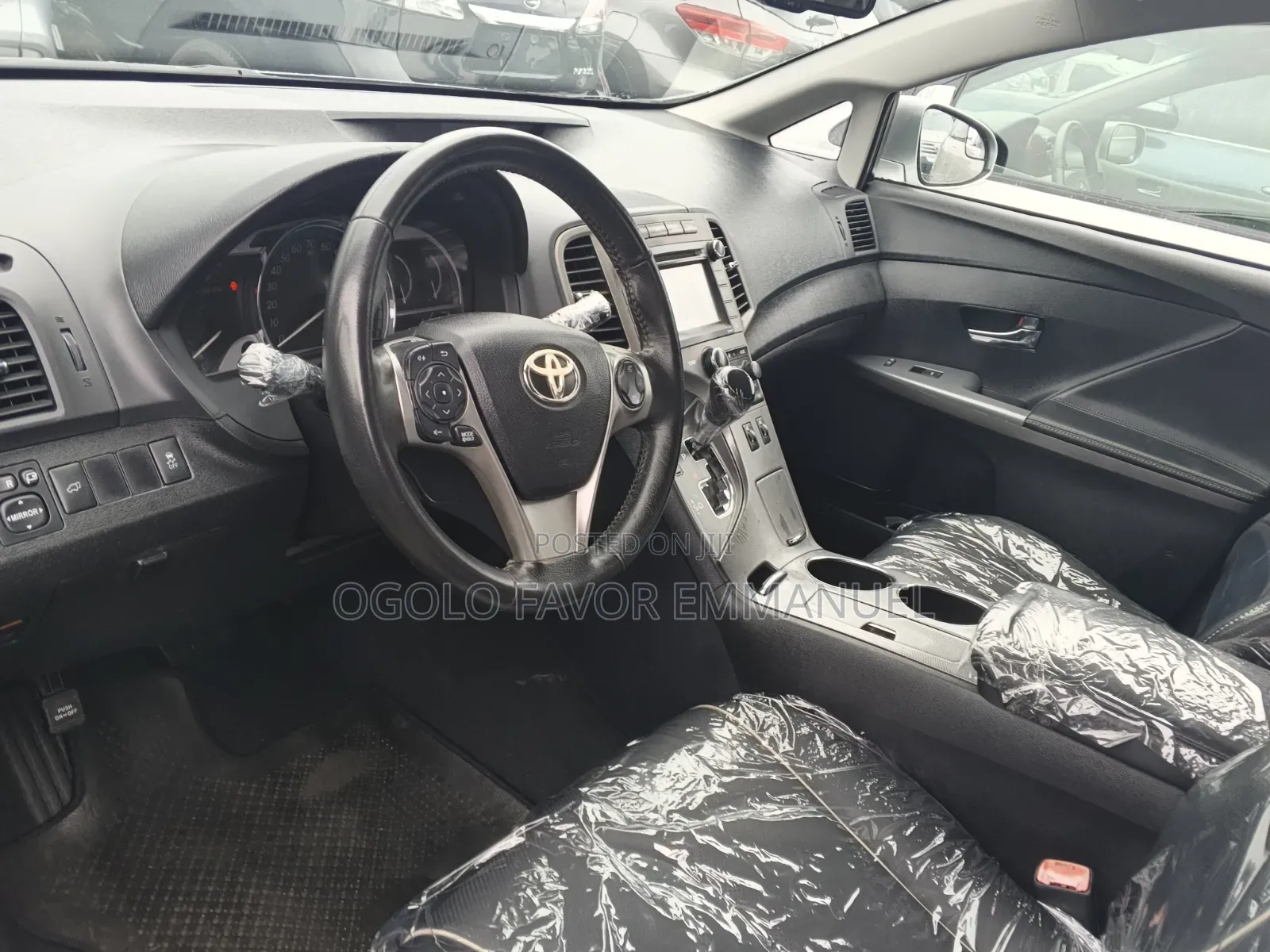 Toyota Venza XLE 4dr Wagon AWD (3.5L 6cyl 6A) 2015 Silver