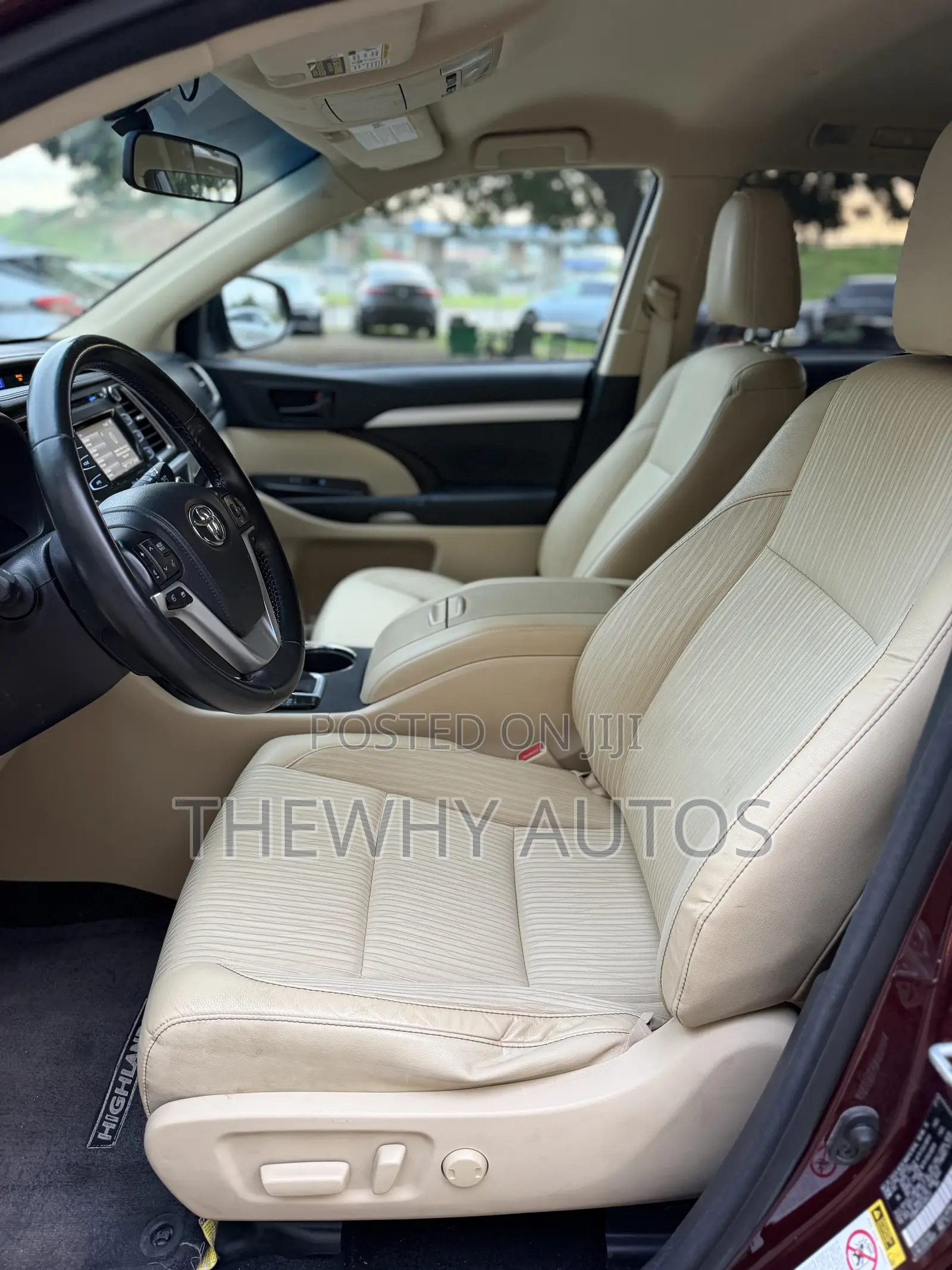 Toyota Highlander LE 4dr SUV (3.5L 6cyl 6A) 2015 Burgundy