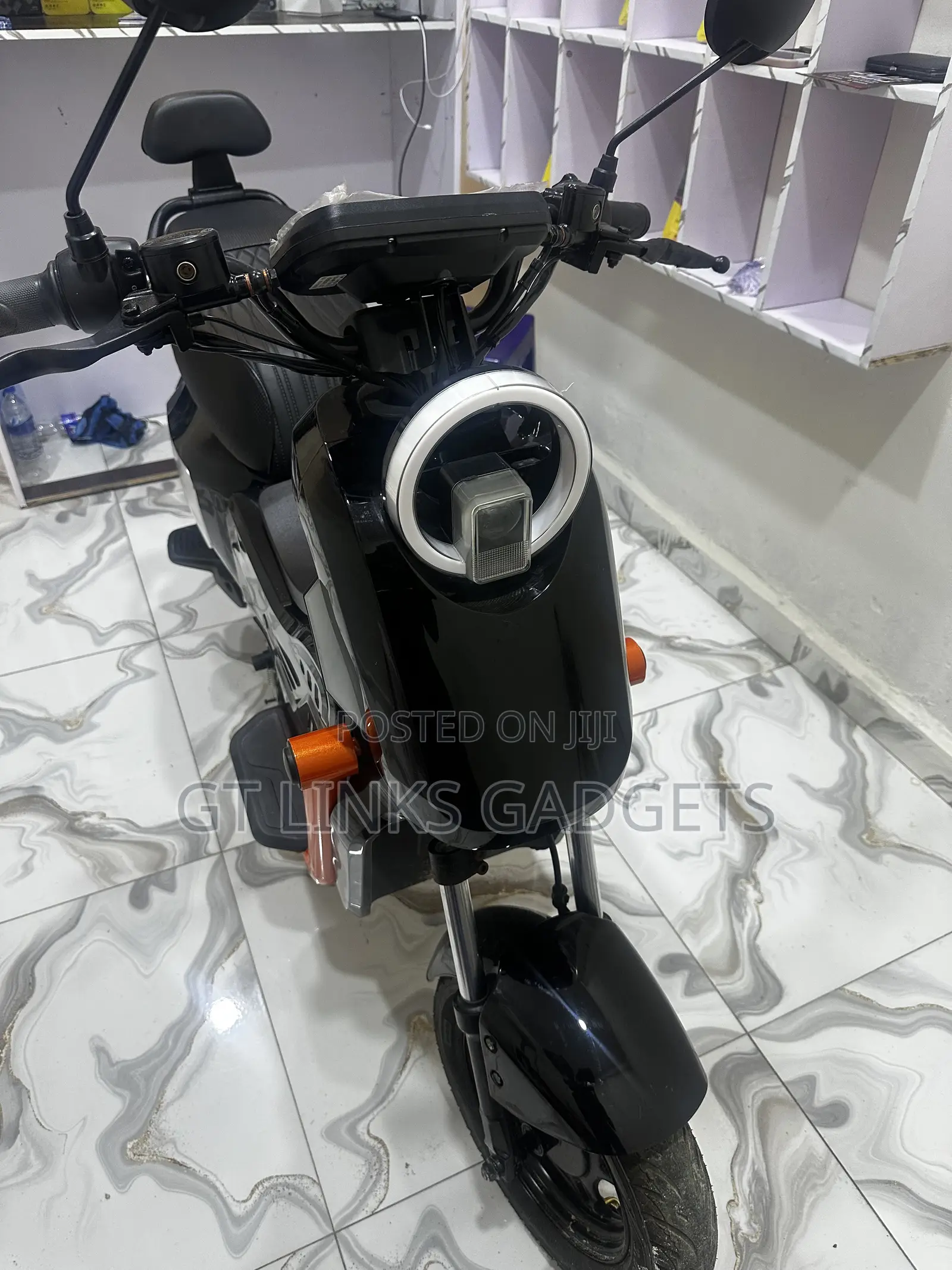 New STT 150cc 2025 Black