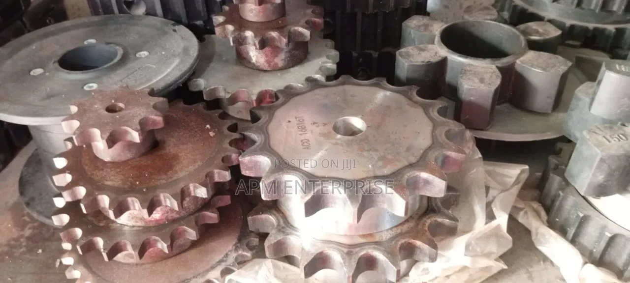 Roller Chain Man-Steel Sprocket for 1" 16teeth.