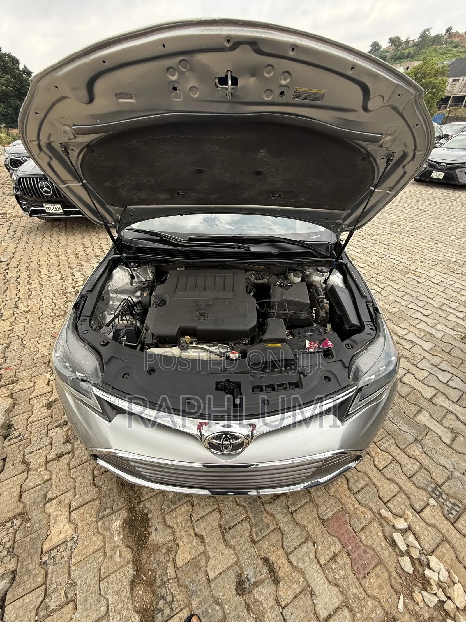 Toyota Avalon Limited FWD Sedan (3.6L 6cyl 6A) 2016 Silver