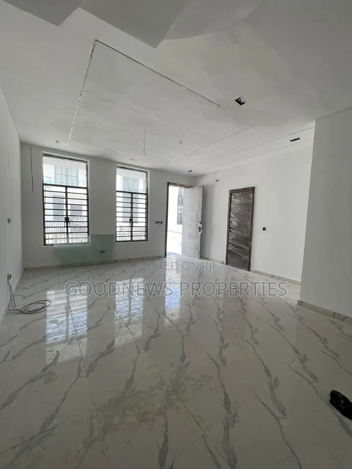 4bdrm Duplex in Sangotedo for sale