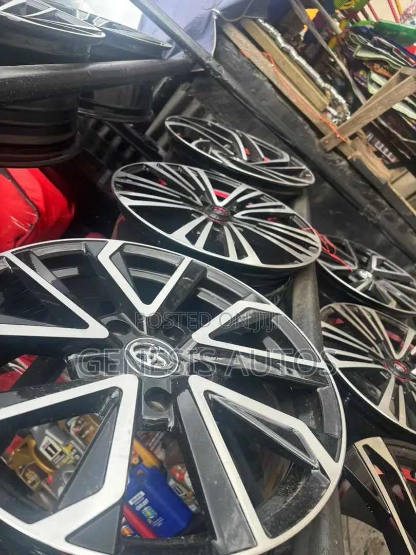 Upgrade Your Ride With Premium Alloy Rims!