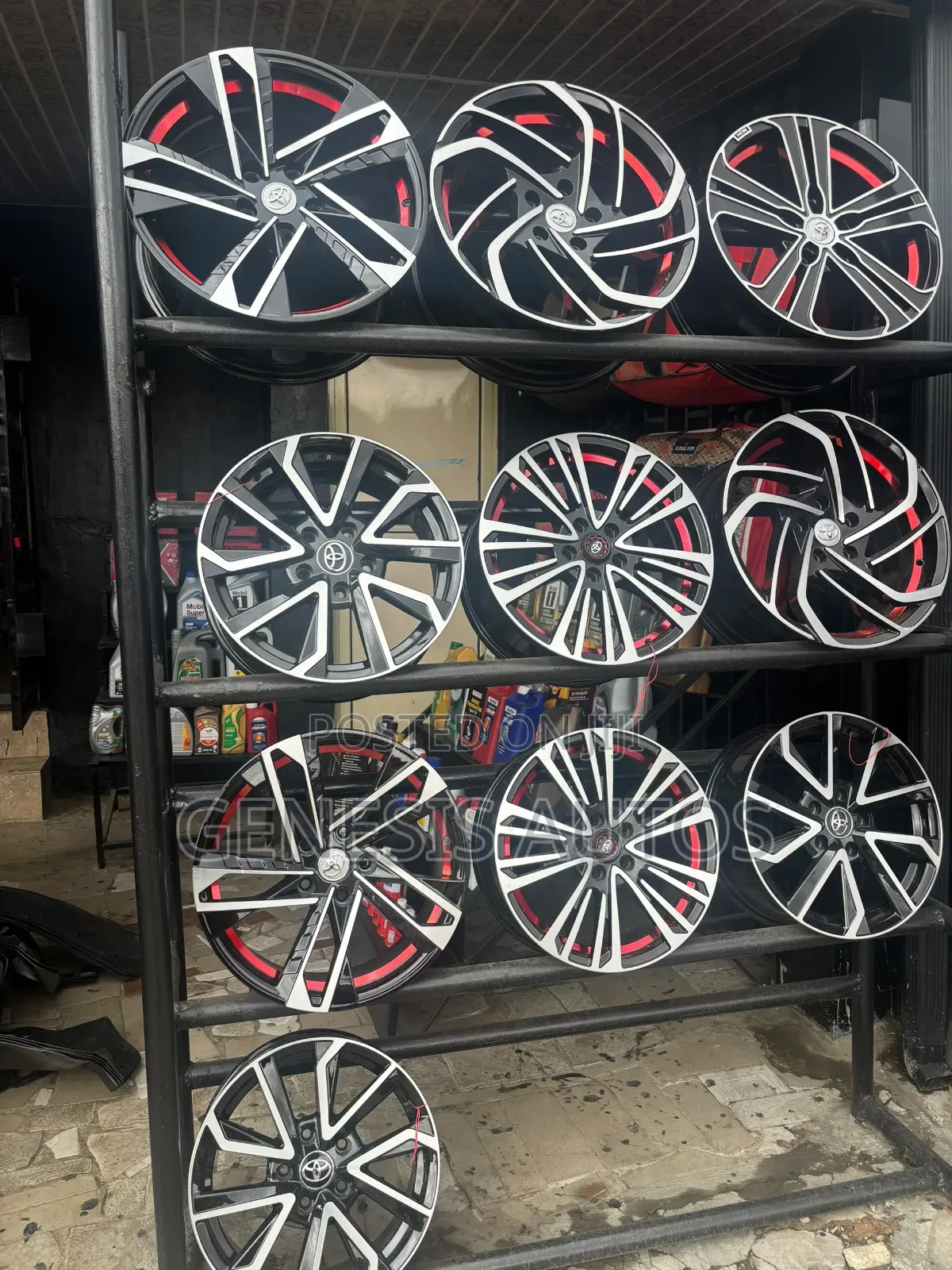 Upgrade Your Ride With Premium Alloy Rims!