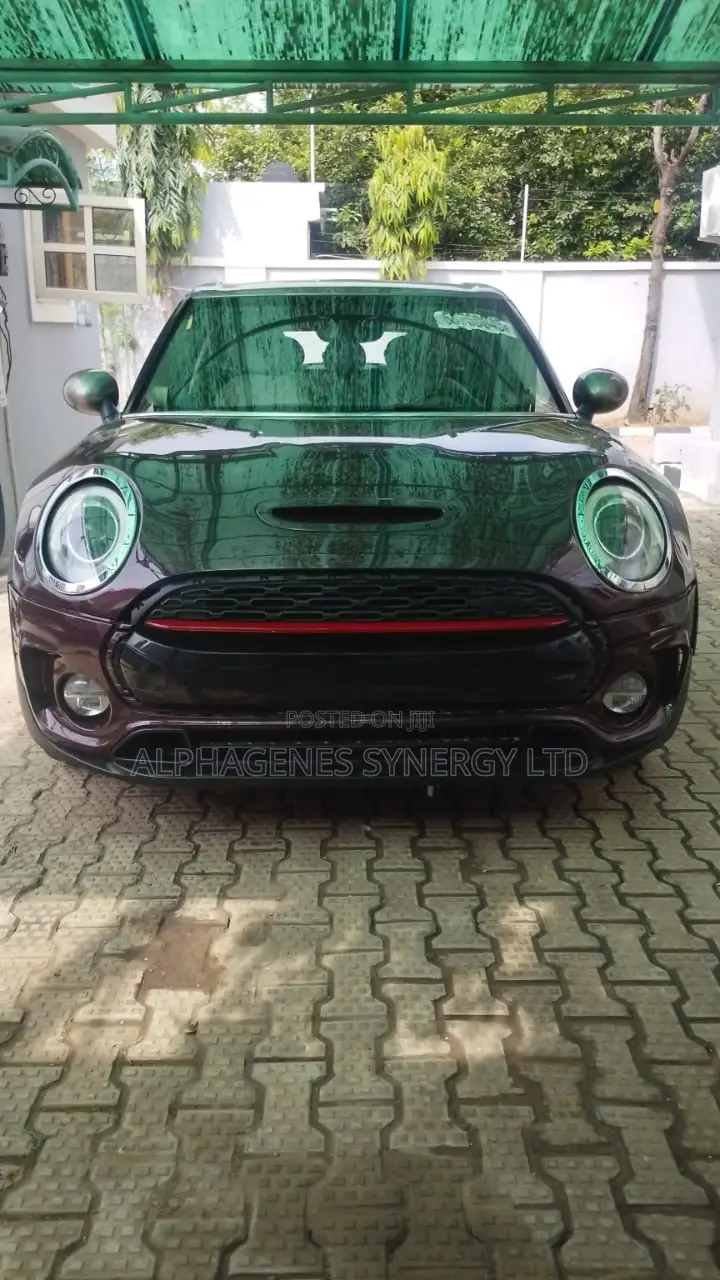 Mini Clubman Cooper S ALL4 2017 Brown