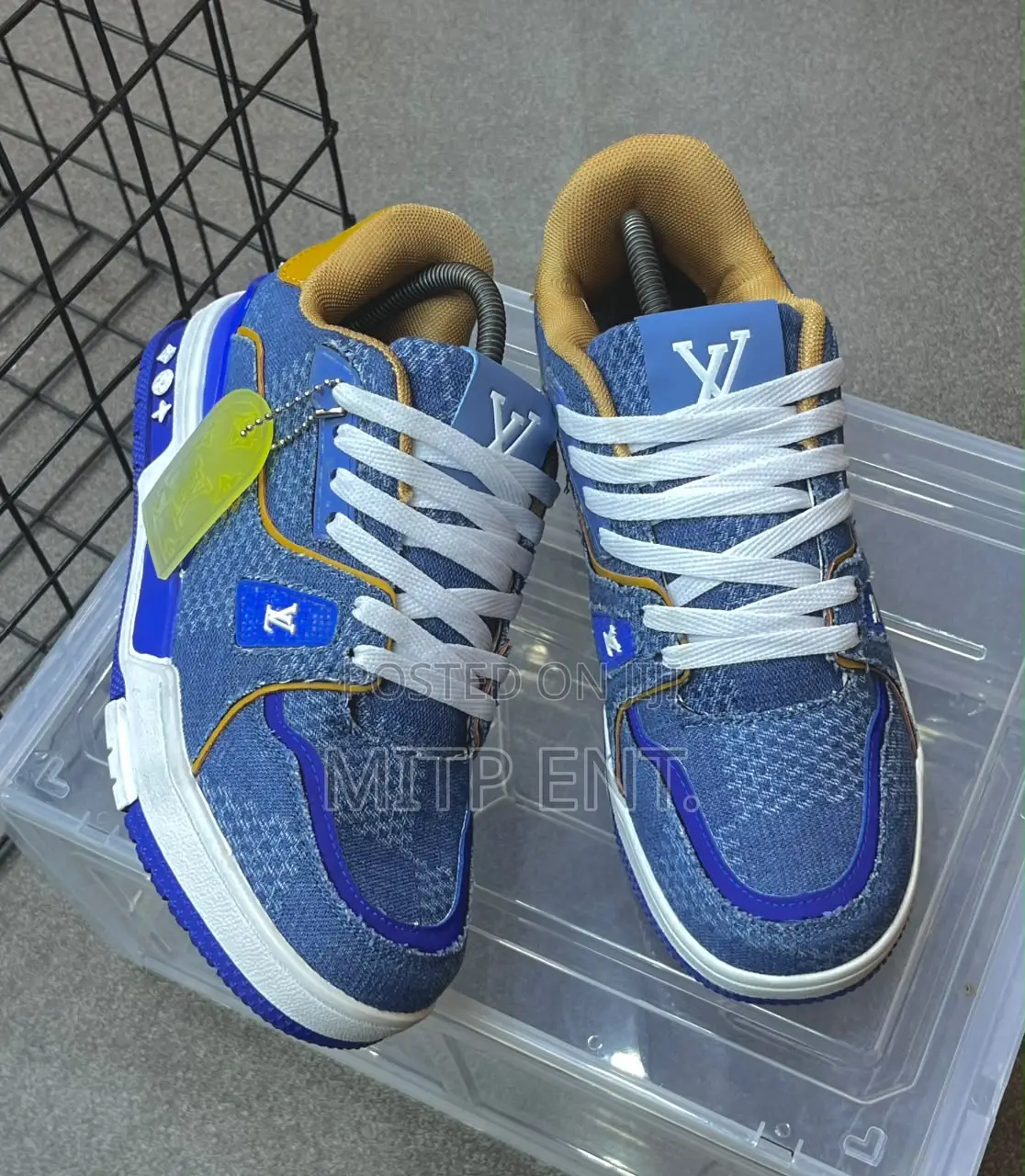High Quality Louis Vuitton Sneakers
