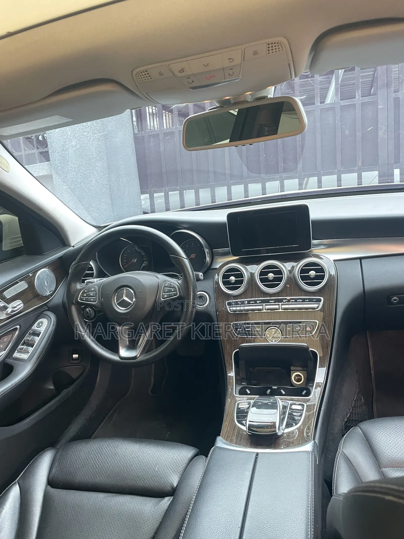 Mercedes-Benz C300 2017 White