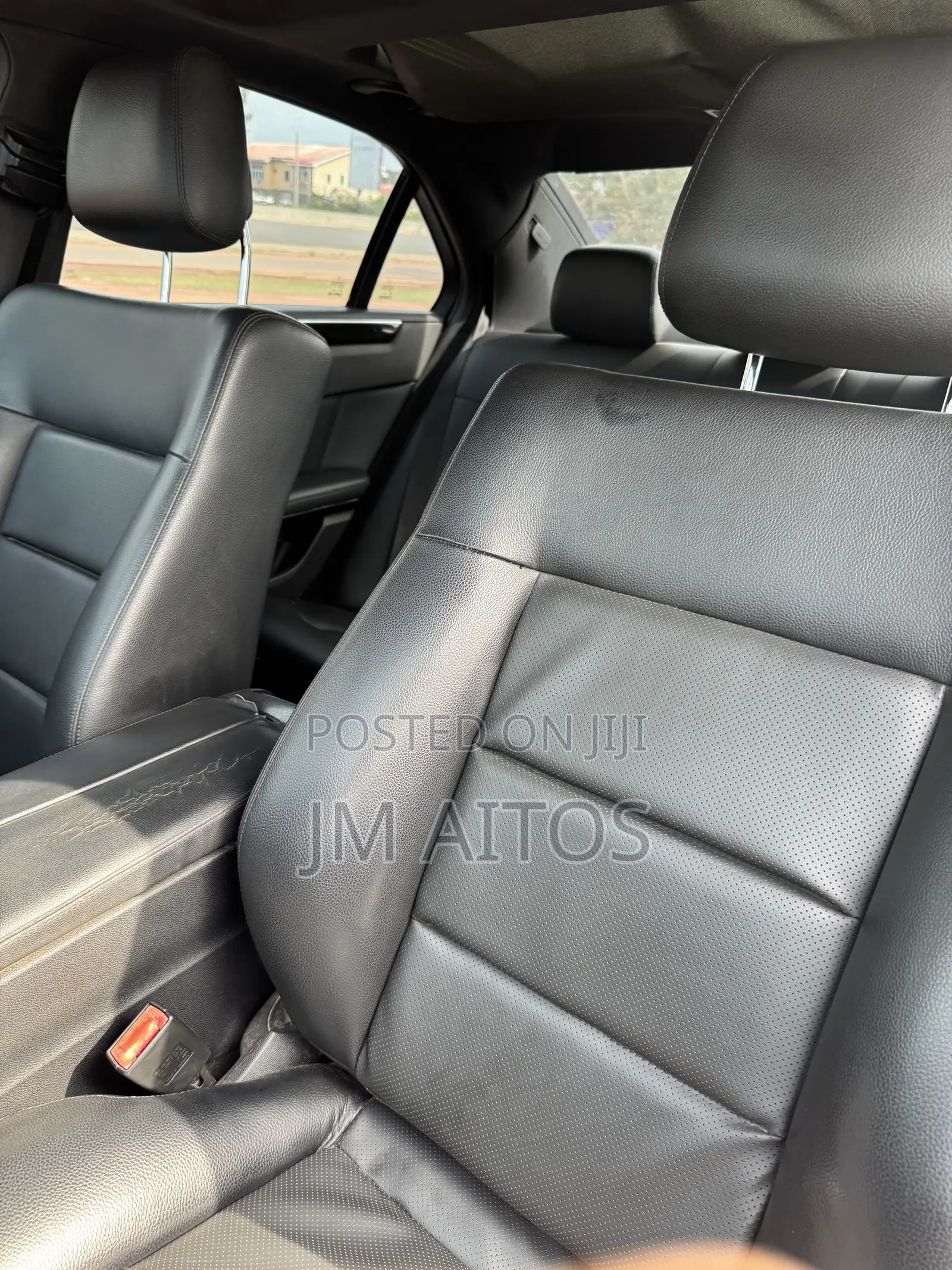 Mercedes-Benz E350 Base 4Matic Sedan AWD (3.5L 6cyl 7A) 2010 Silver