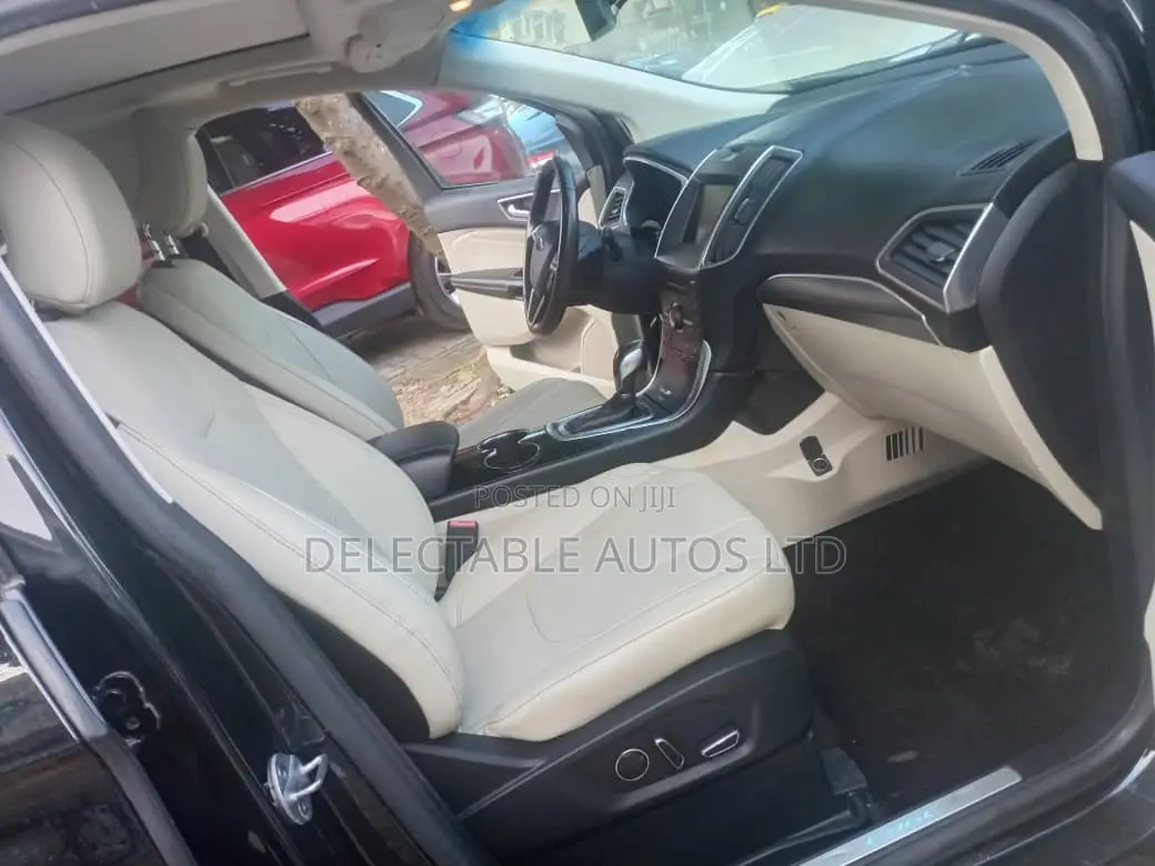 Ford Edge Titanium 4dr SUV (2.0L 4cyl Turbo 6A) 2015 Black