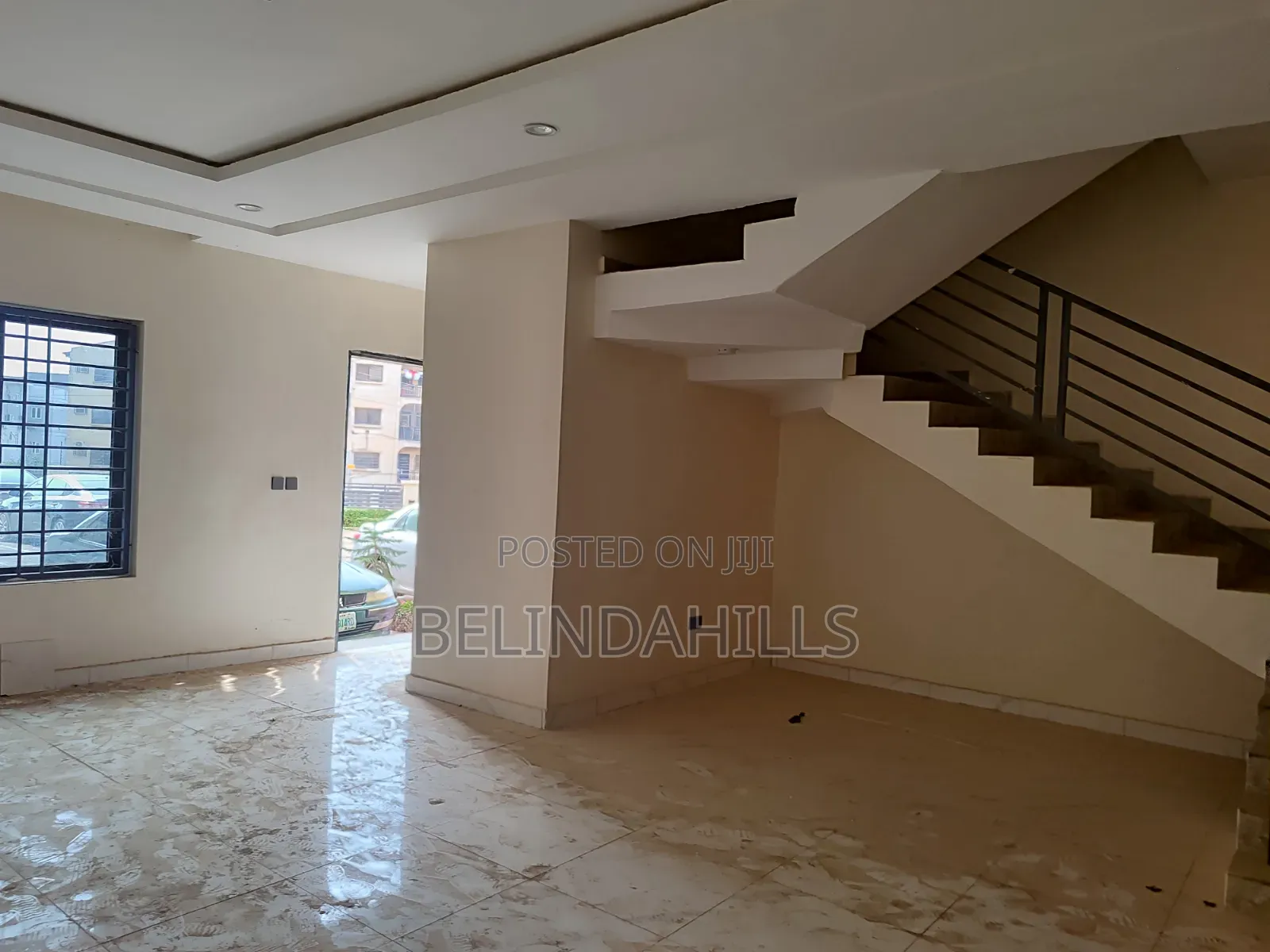 4bdrm Townhouse / Terrace in Mabushi for rent