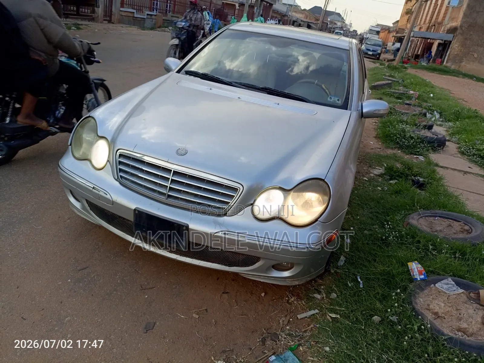 Mercedes-Benz C-Class 2007 Silver