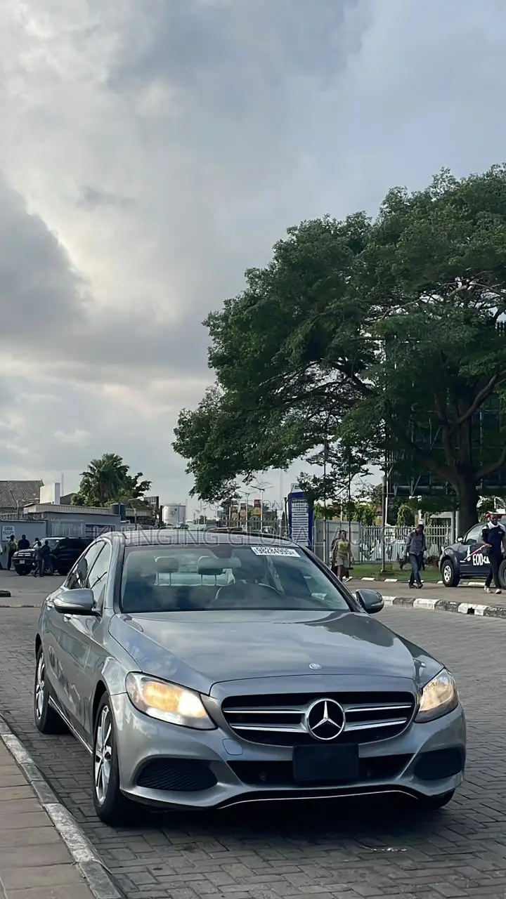 Mercedes-Benz C300 2015 Gray