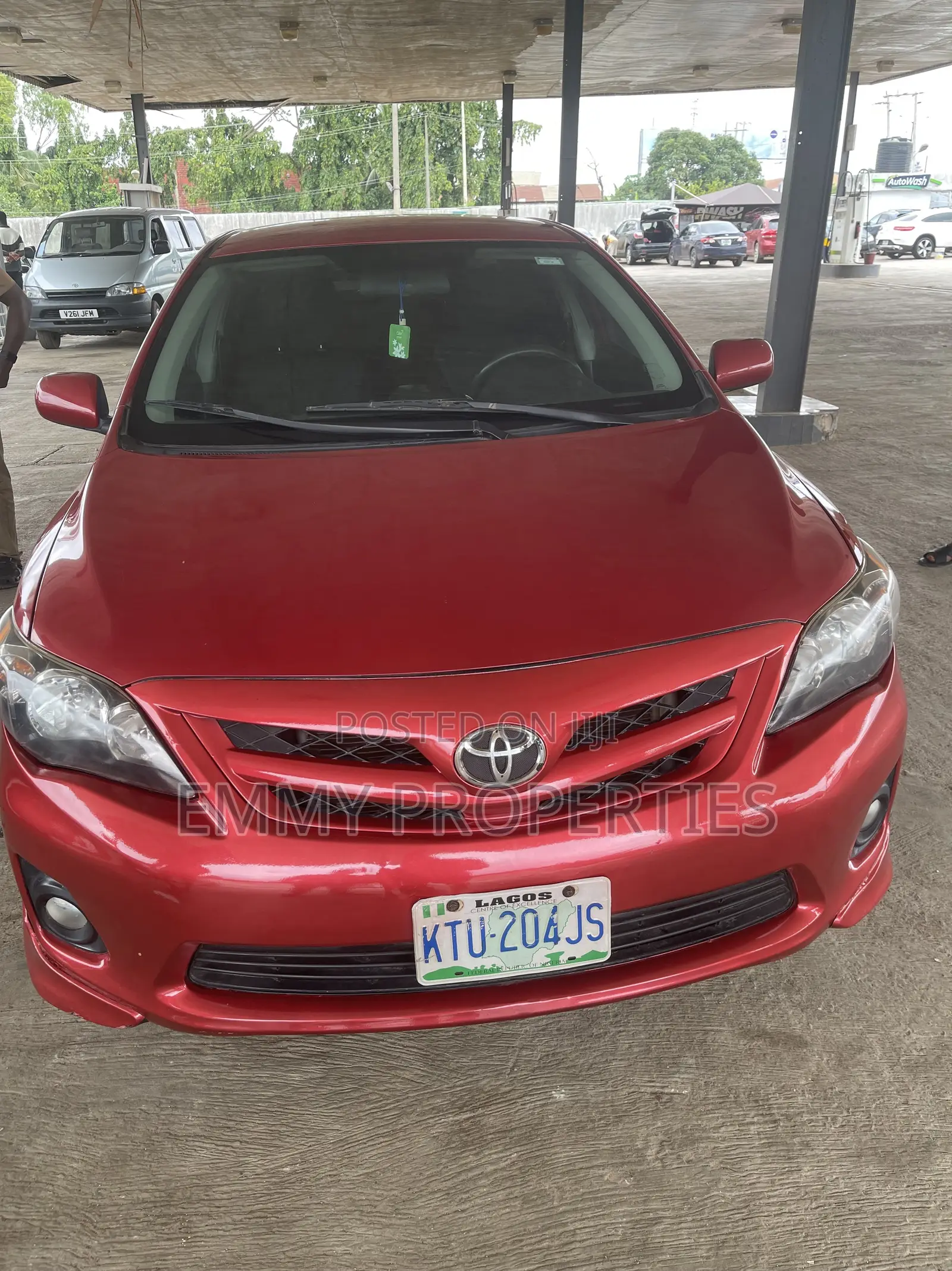 Toyota Corolla S 4dr Sedan (1.8L 4cyl 4A) 2013 Maroon