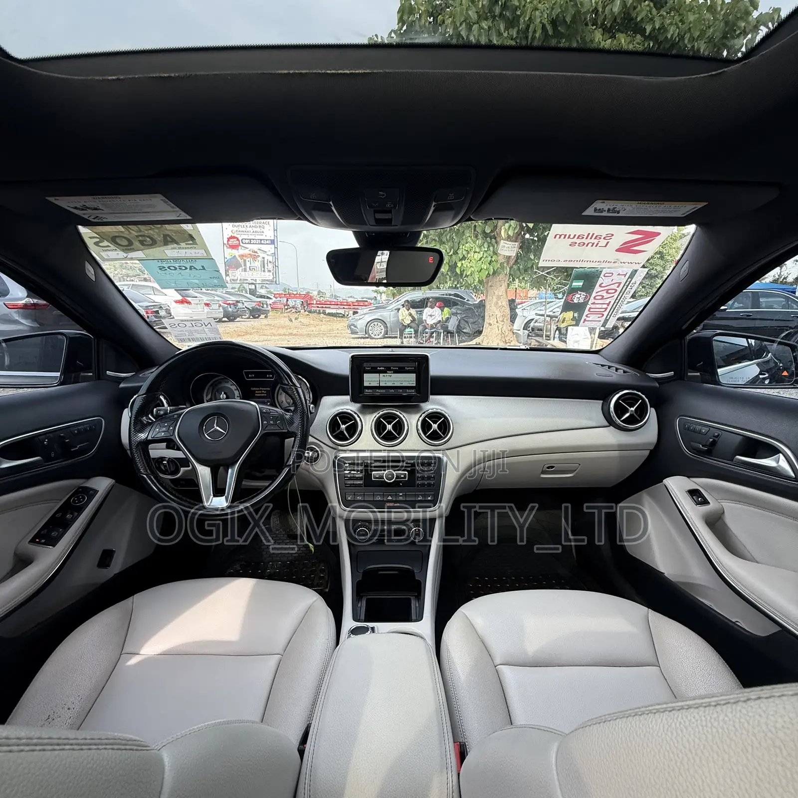 Mercedes-Benz GLA 250 2015 Black