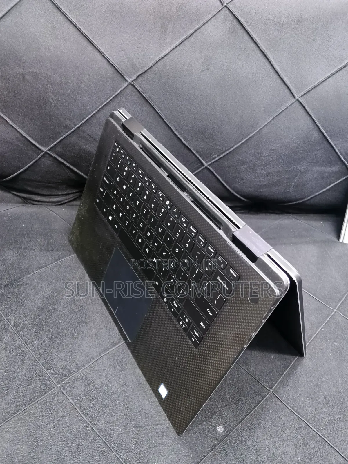 Laptop Dell XPS 15 9575 2-in-1 16GB Intel Core i7 SSD 512GB