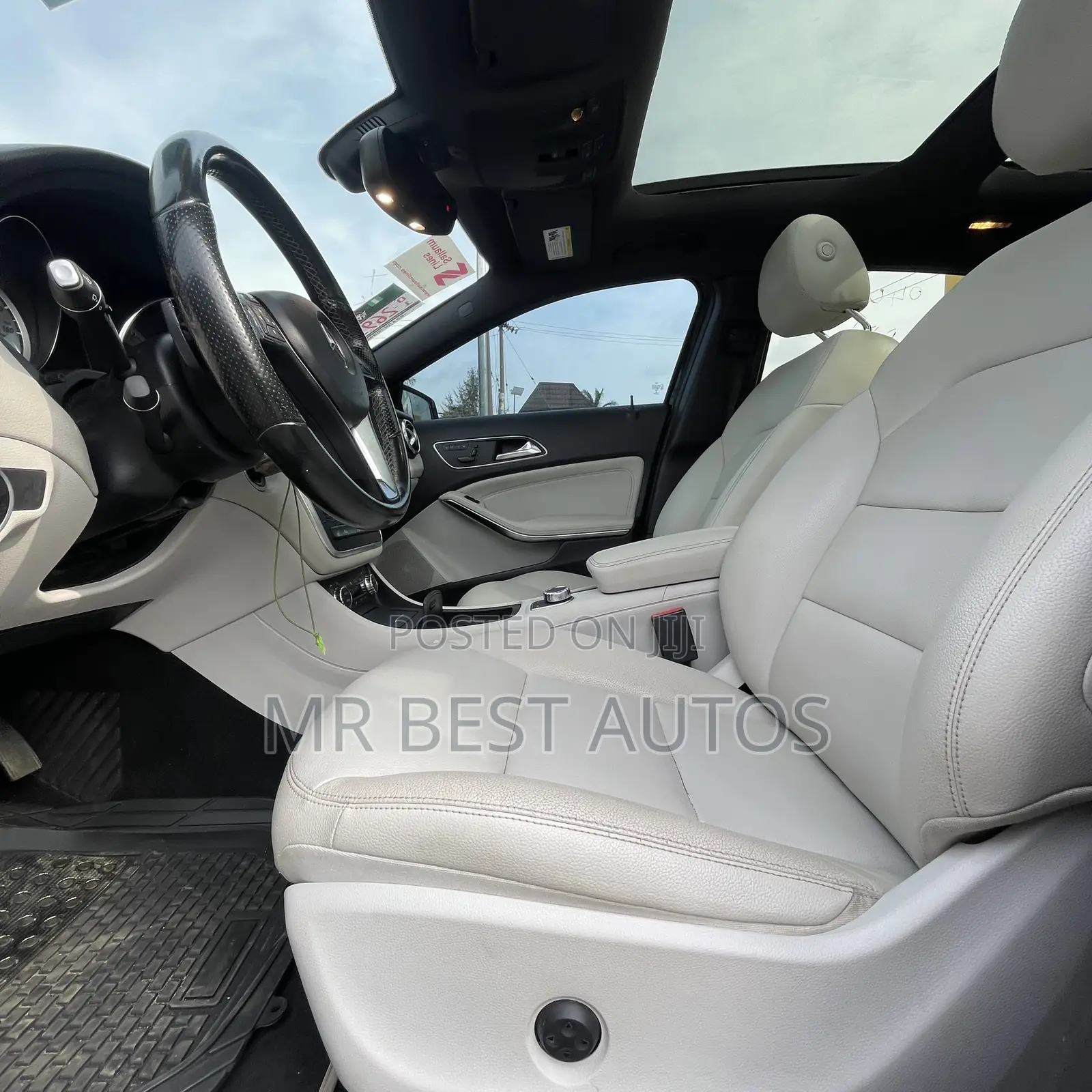 Mercedes-Benz GLA-Class GLA250 4MATIC 4dr SUV AWD (2.0L 4cyl Turbo 7AM) Black