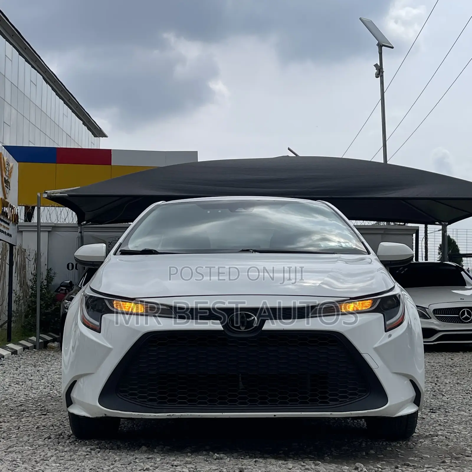 Toyota Corolla LE 2020 White