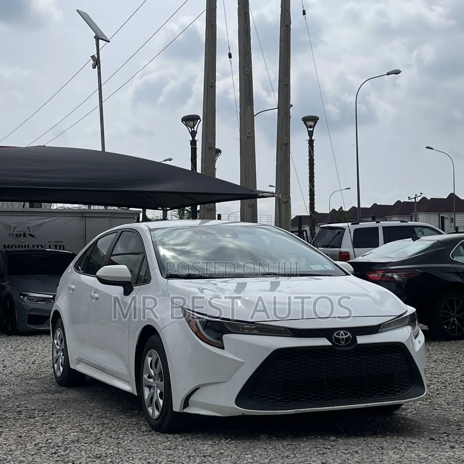Toyota Corolla LE 2020 White