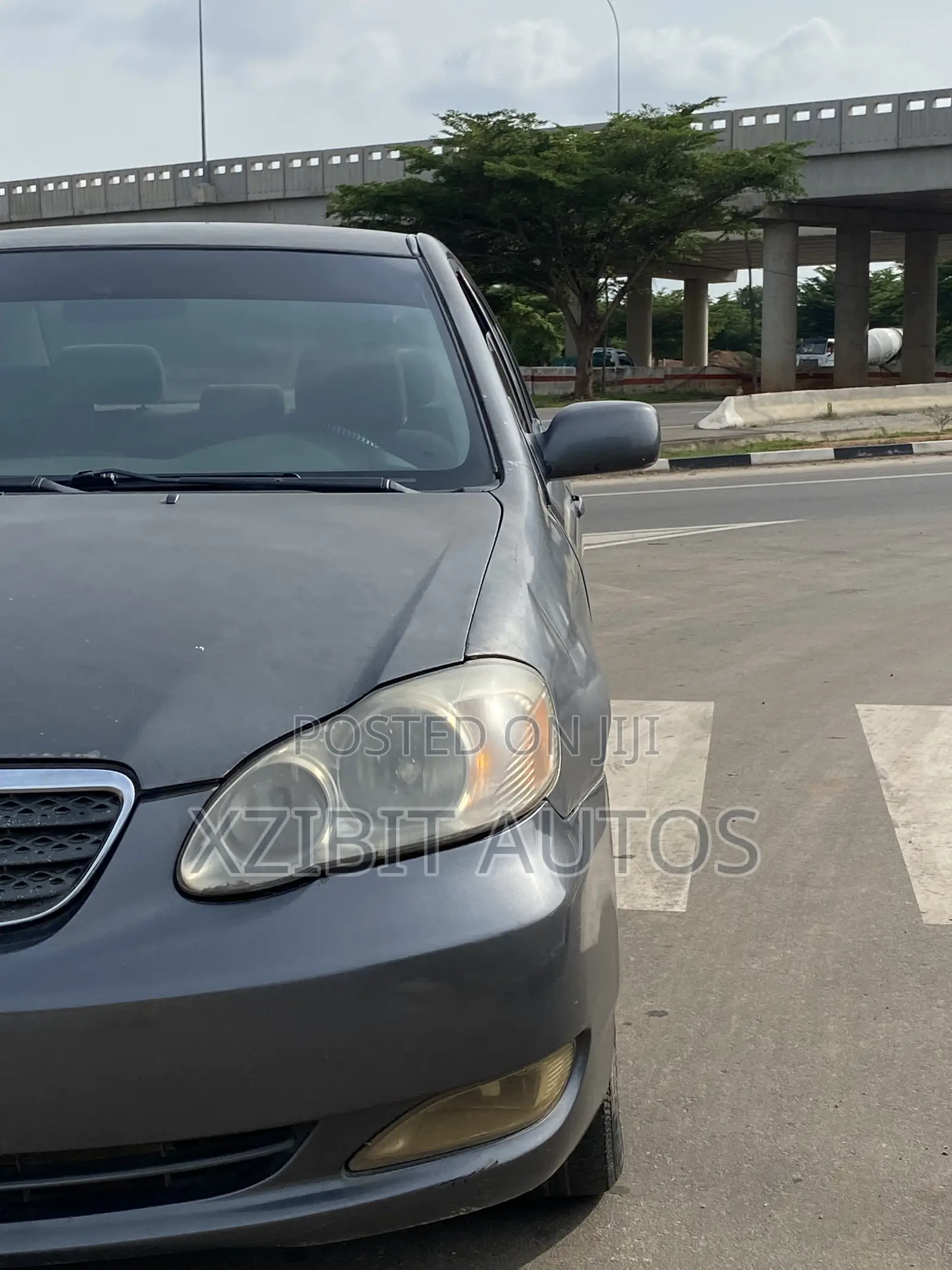 Toyota Corolla LE 2005 Gray