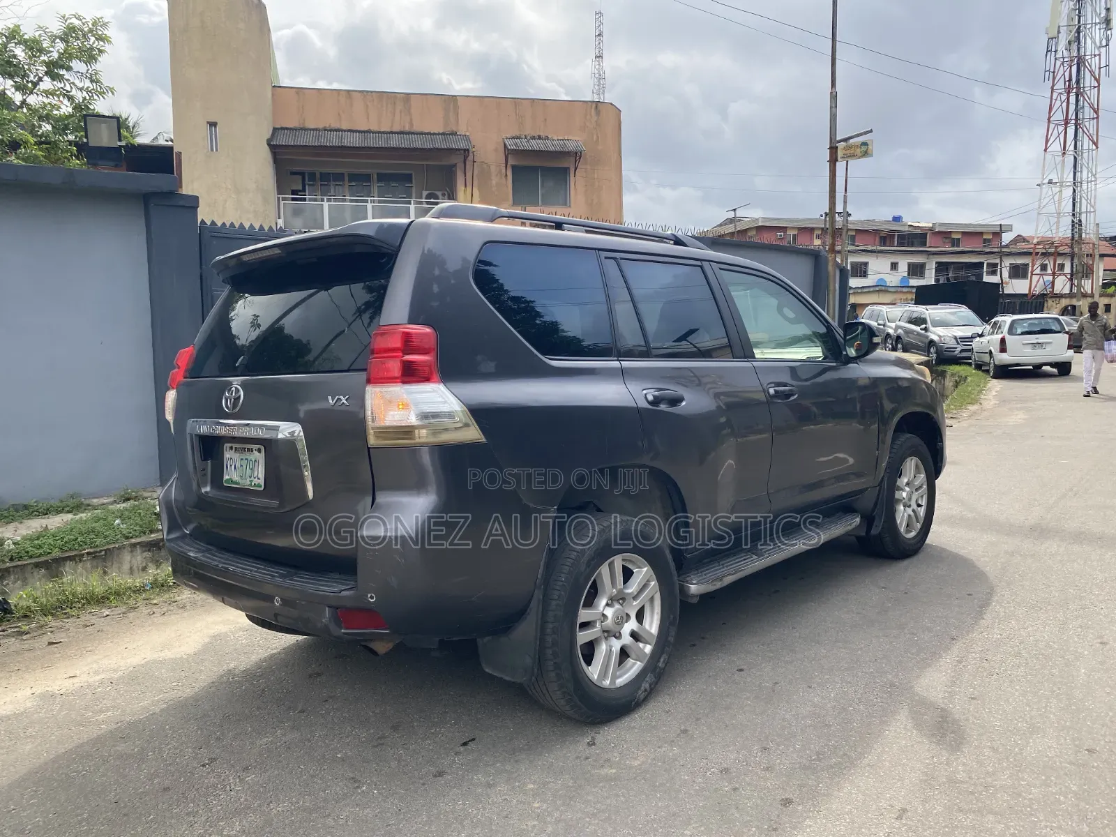 Toyota Land Cruiser Prado 4.0 Petrol TX-L 2013 Gray