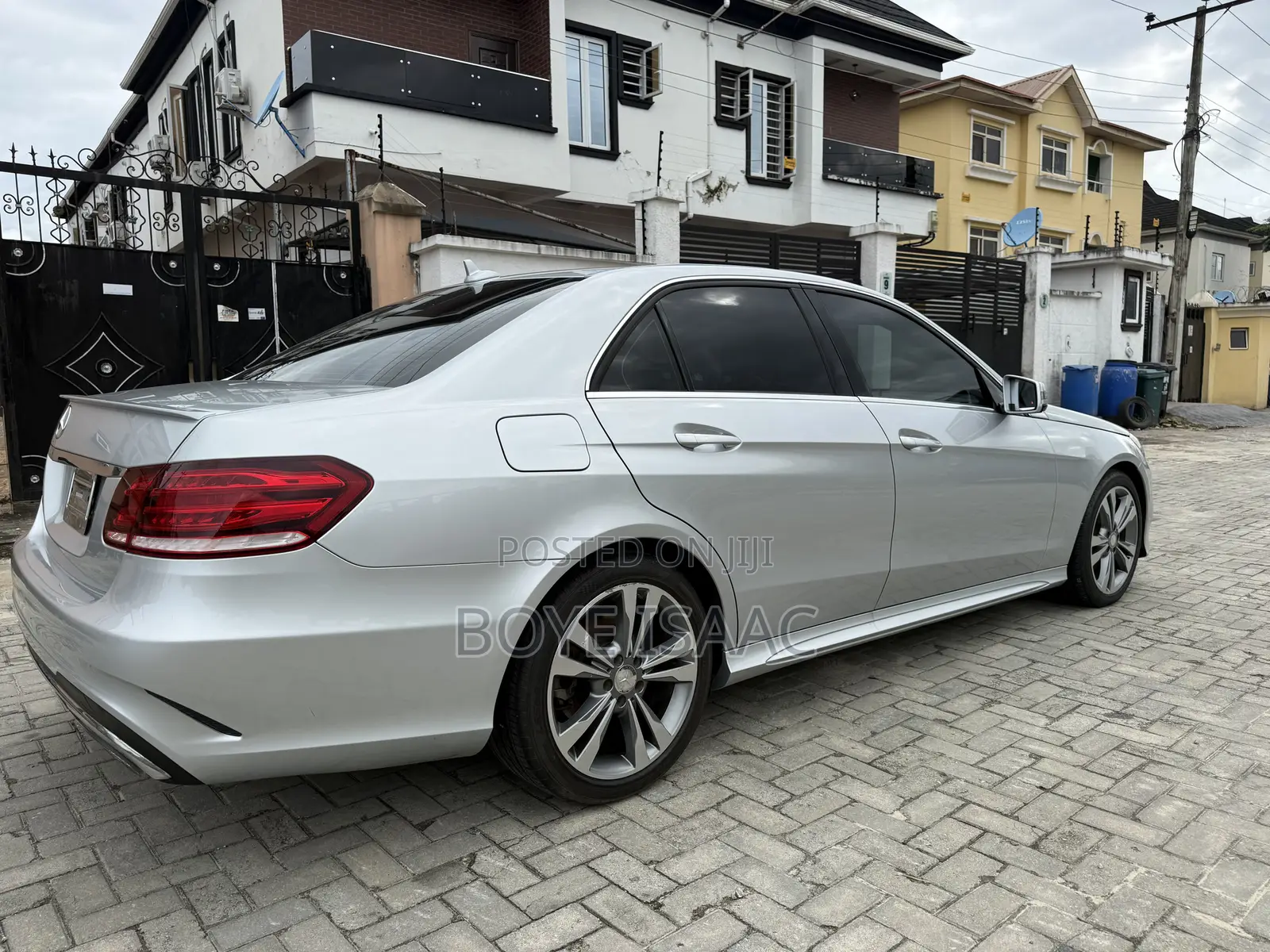 Mercedes-Benz E350 Base 4Matic Sedan AWD (3.5L 6cyl 7A) 2015 Silver