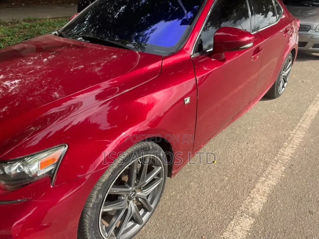 Lexus IS 350 RWD 2015 Red