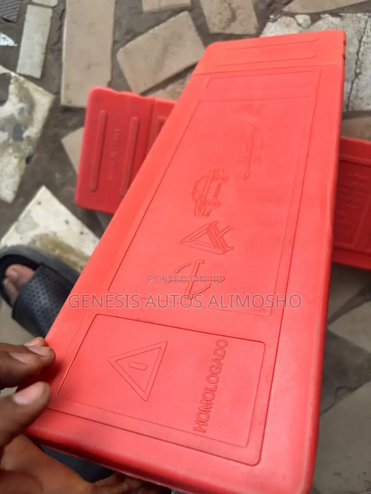 Premium Car Warning Triangle Kit C Caution