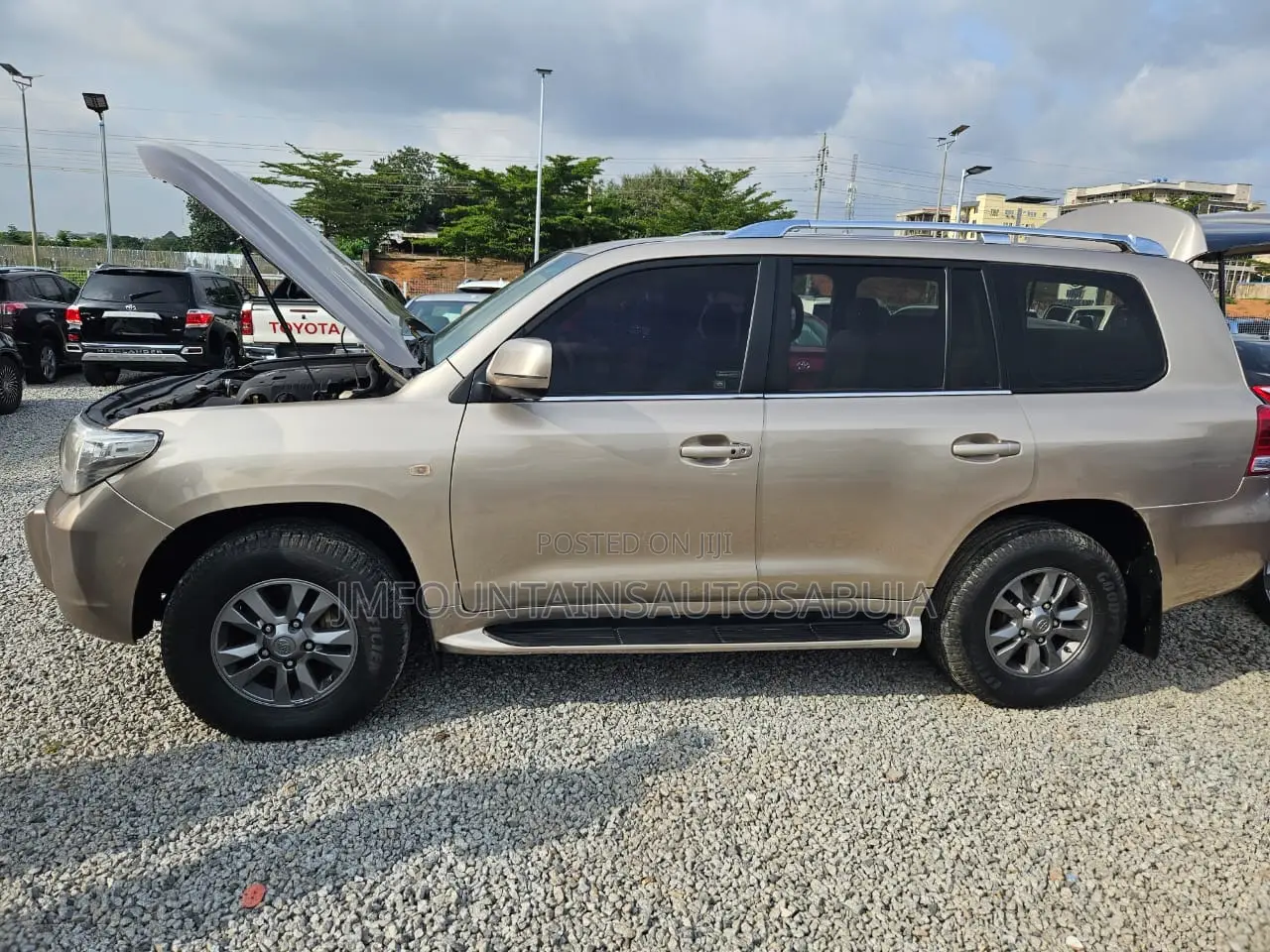 Toyota Land Cruiser 2008 Gold