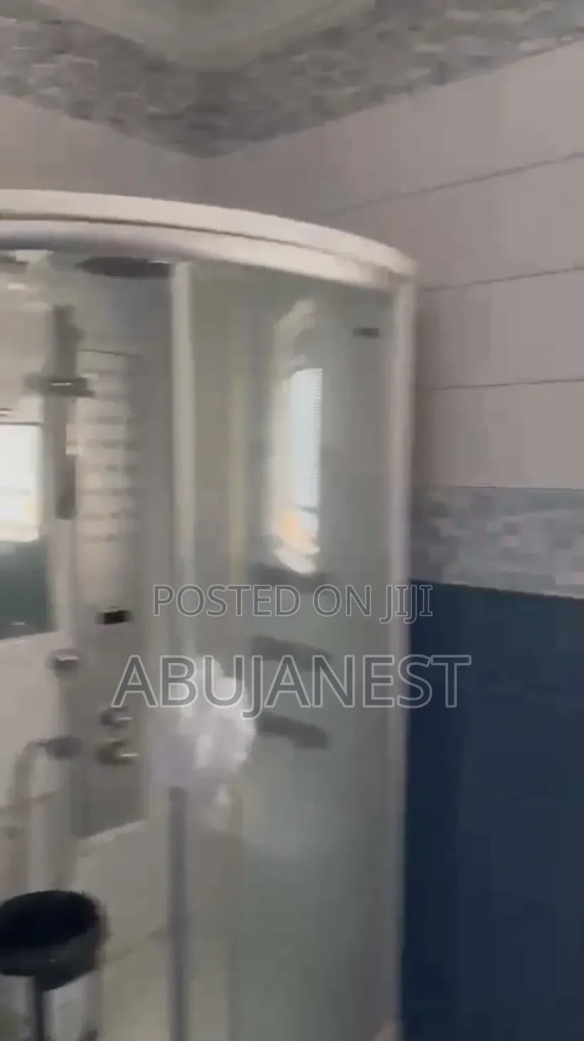5bdrm Duplex in 5 Bedroom Terrace, Jabi for rent
