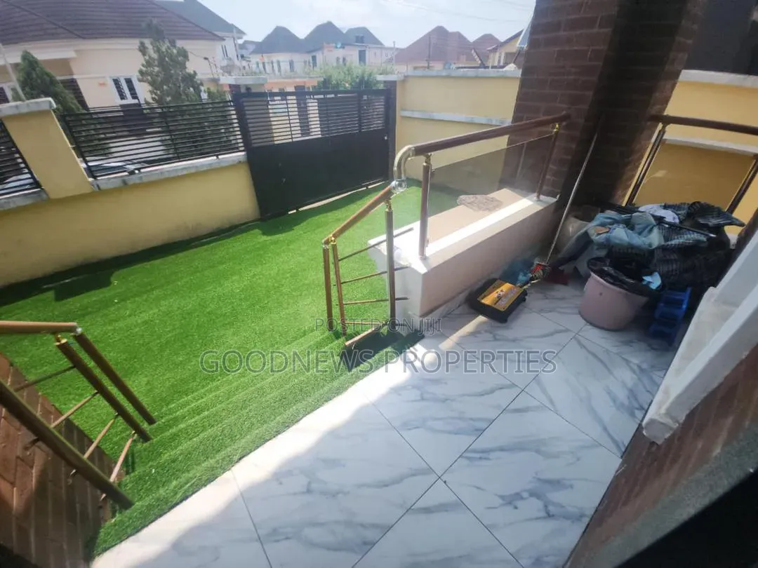 3bdrm Bungalow in Thomas Estates for sale