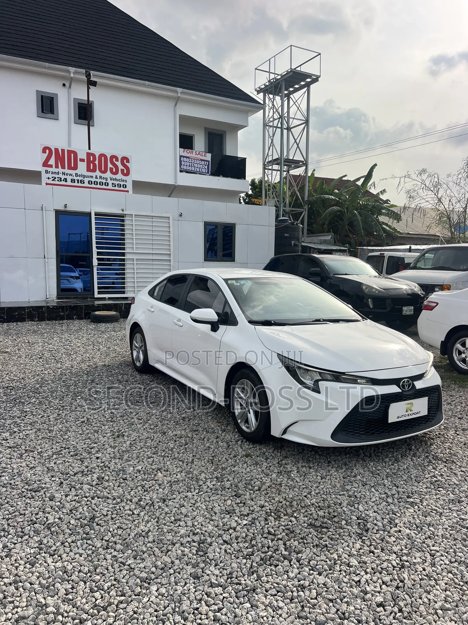 Toyota Corolla LE 2021 White
