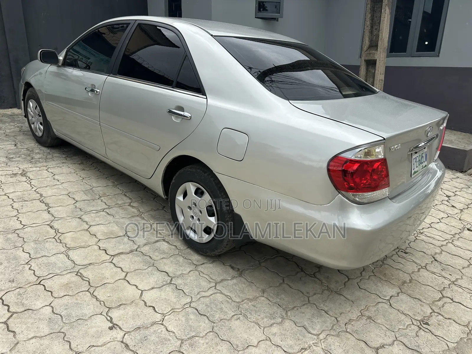 Toyota Camry LE 4dr Sedan (2.4L 4cyl 5A) 2006 Silver