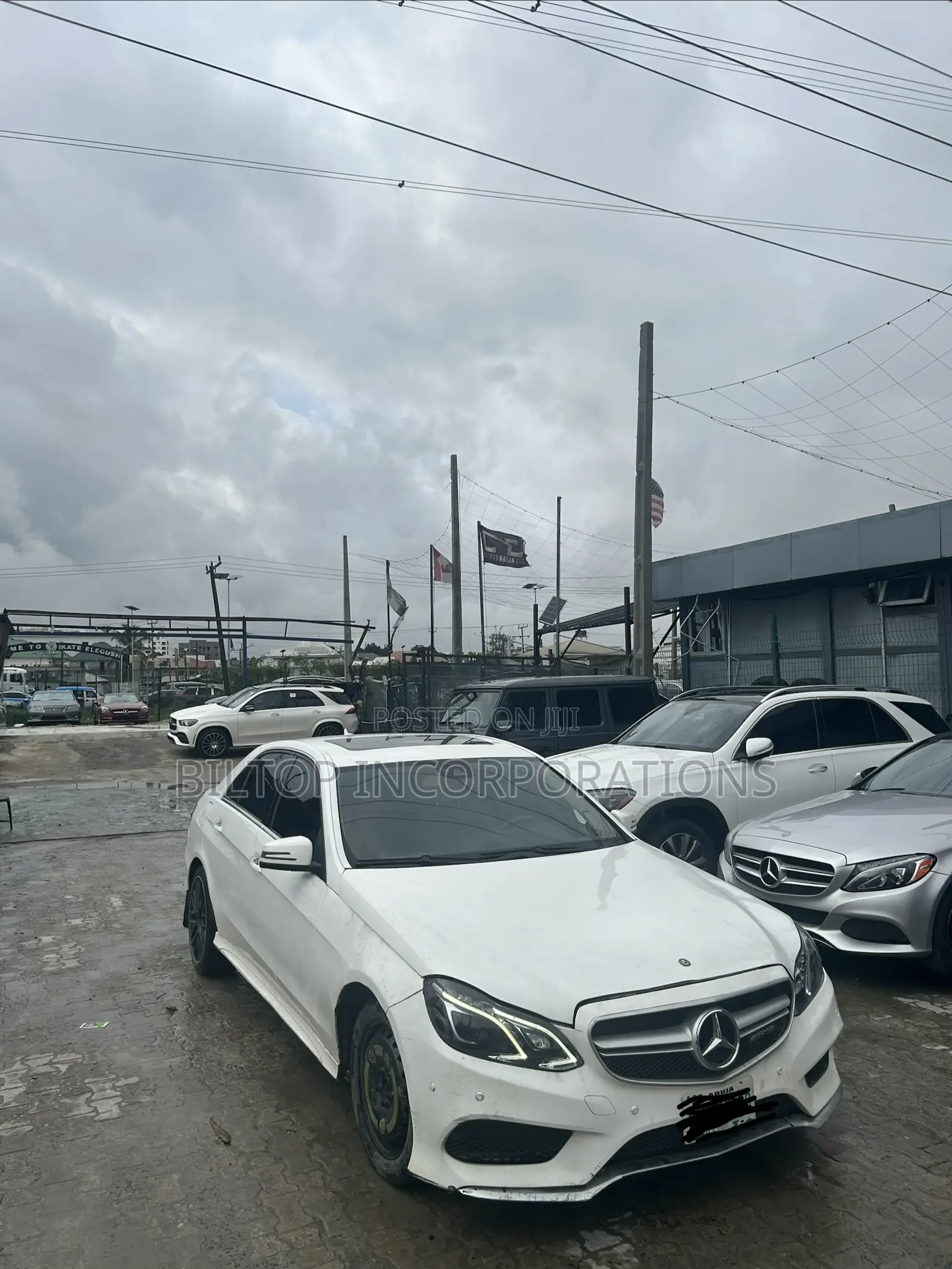 Mercedes-Benz E350 Base 4Matic Sedan AWD (3.5L 6cyl 7A) 2014 White
