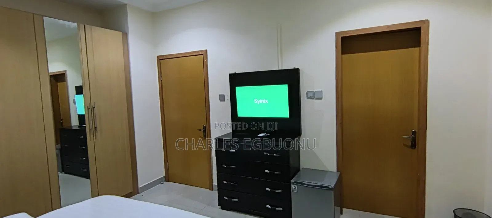 Luxury en-Suite Room in Shared Apartment | Apo | Wi-Fi | 24/7 Light