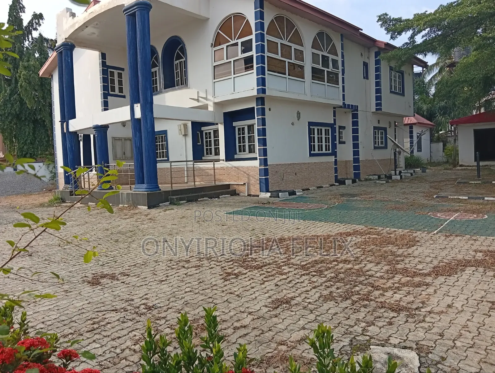 5bdrm Duplex in Gwarinpa Main, Bunkoro for sale