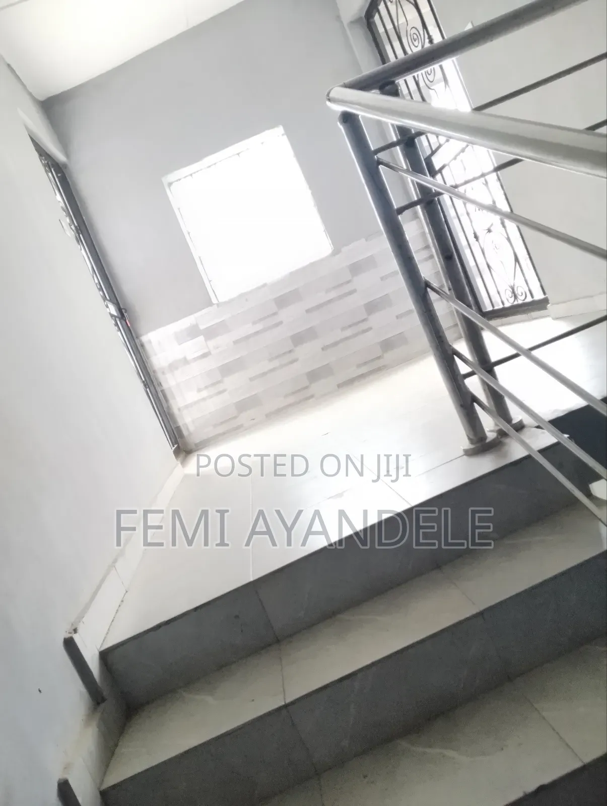 Furnished 3bdrm Apartment in Mary Land Estate, Igbogbo for rent