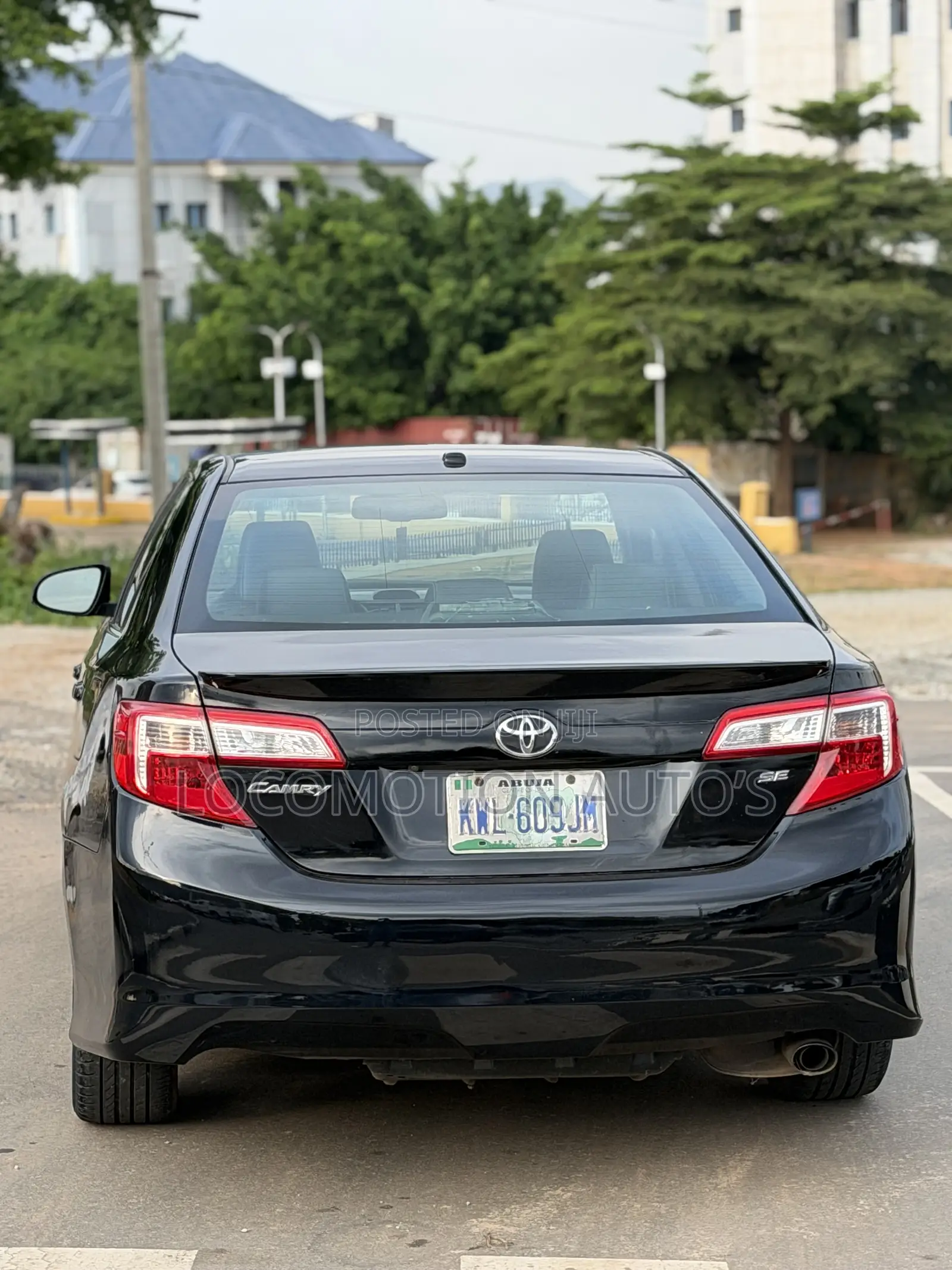 Toyota Camry SE 4dr Sedan (2.5L 4cyl 6A) 2013 Black