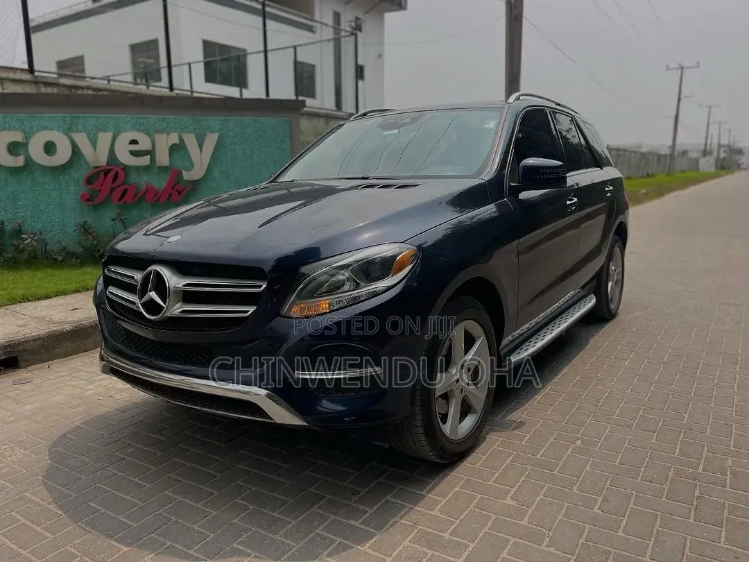 Mercedes-Benz GLE-Class 2016 Blue