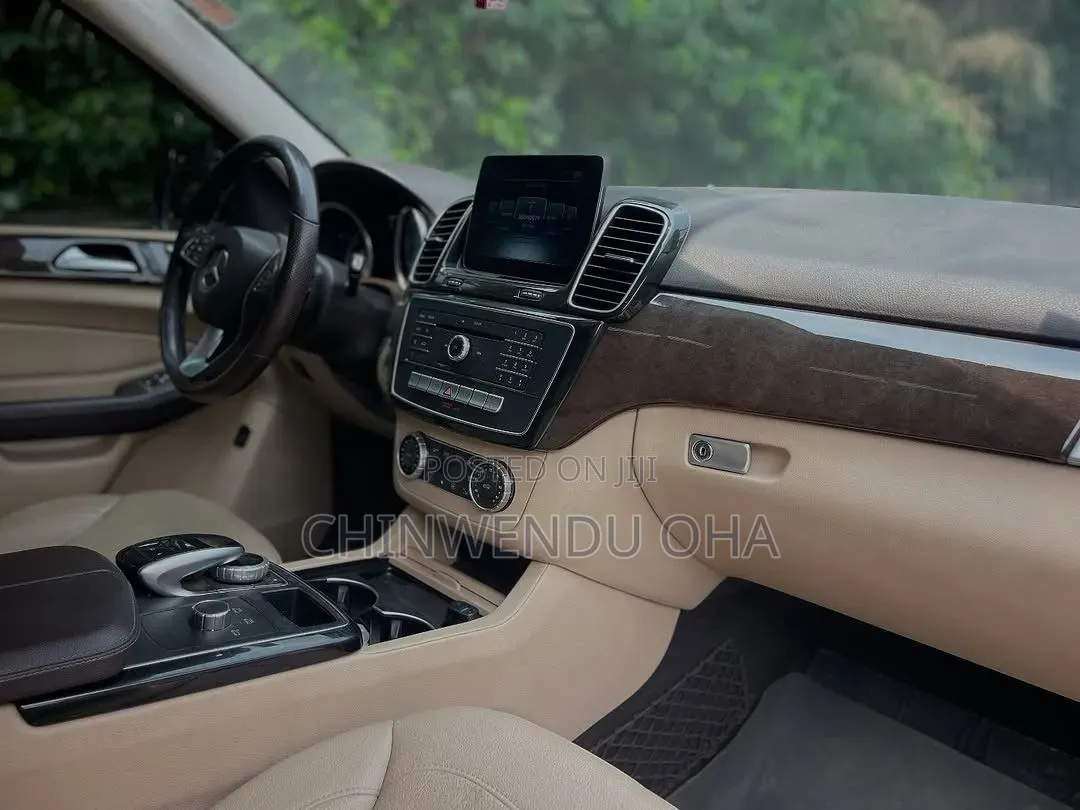 Mercedes-Benz GLE-Class 2016 Blue