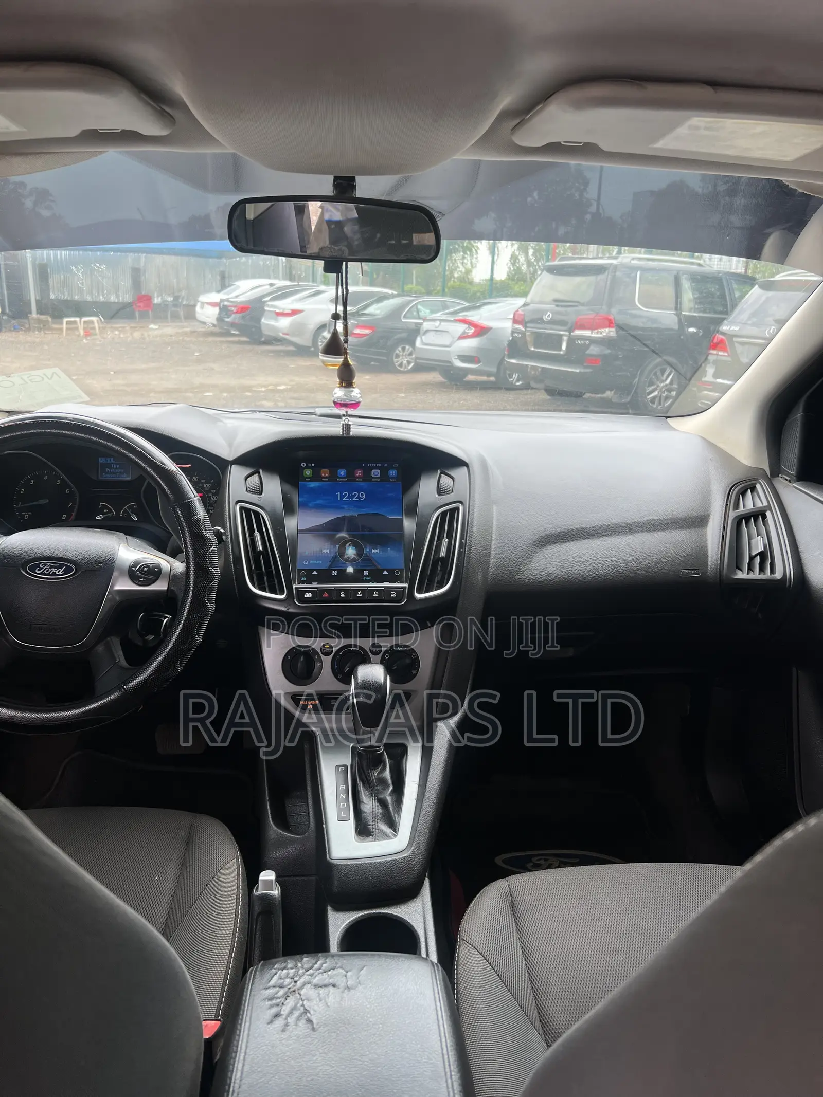 Ford Focus SE 2011 Black