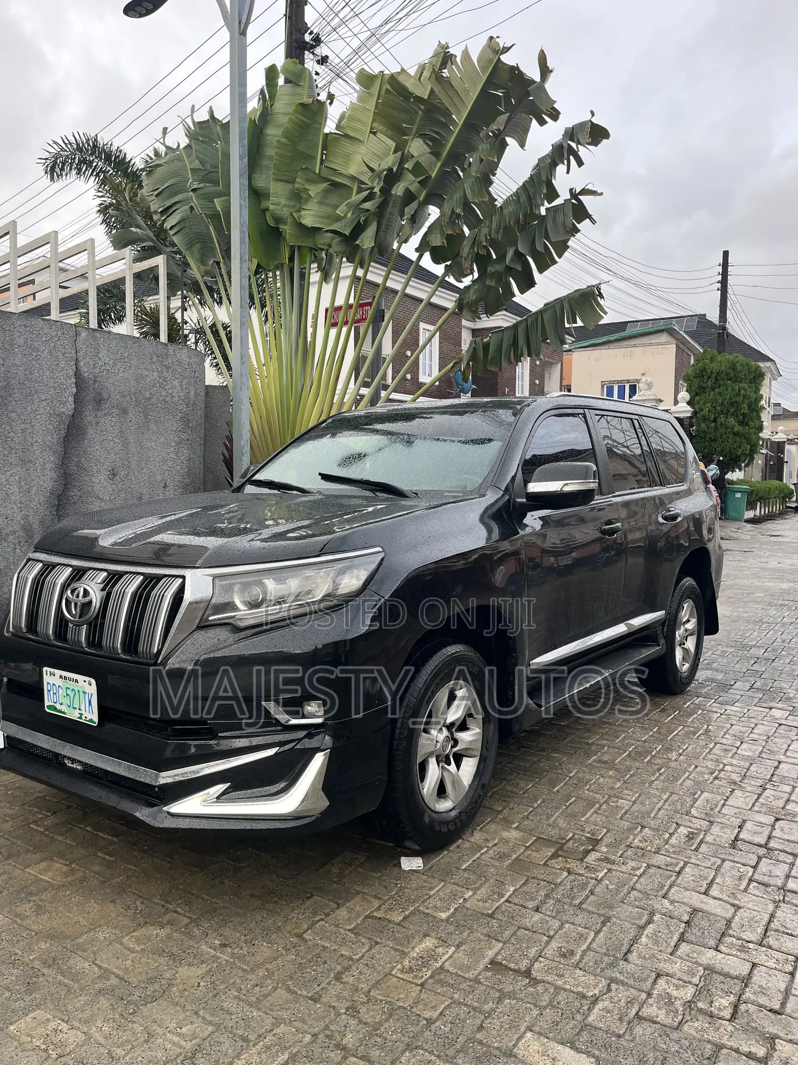 Toyota Land Cruiser Prado 4.0 Petrol TX-L 2010 Black