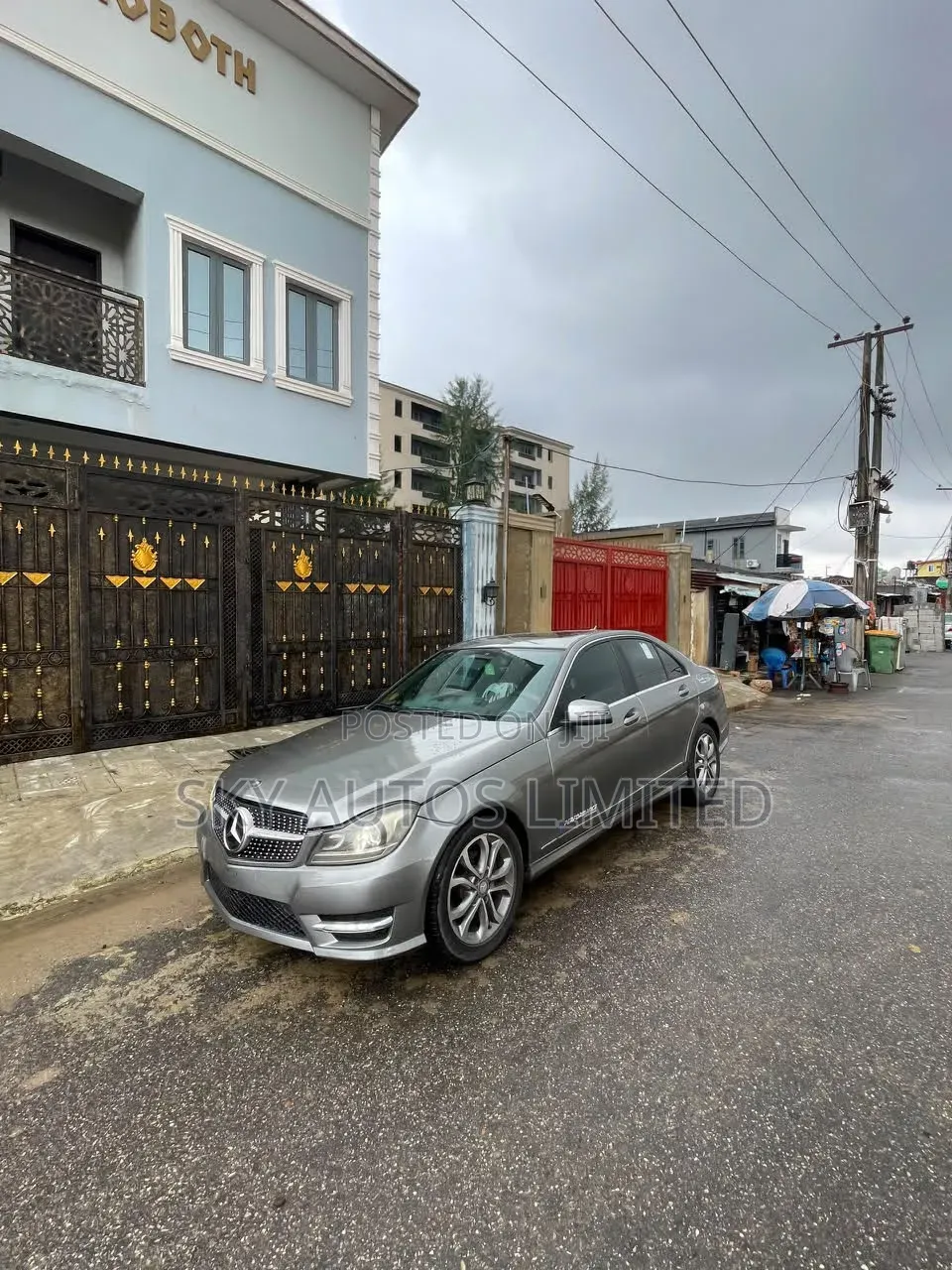 Mercedes-Benz C300 2012 Gray