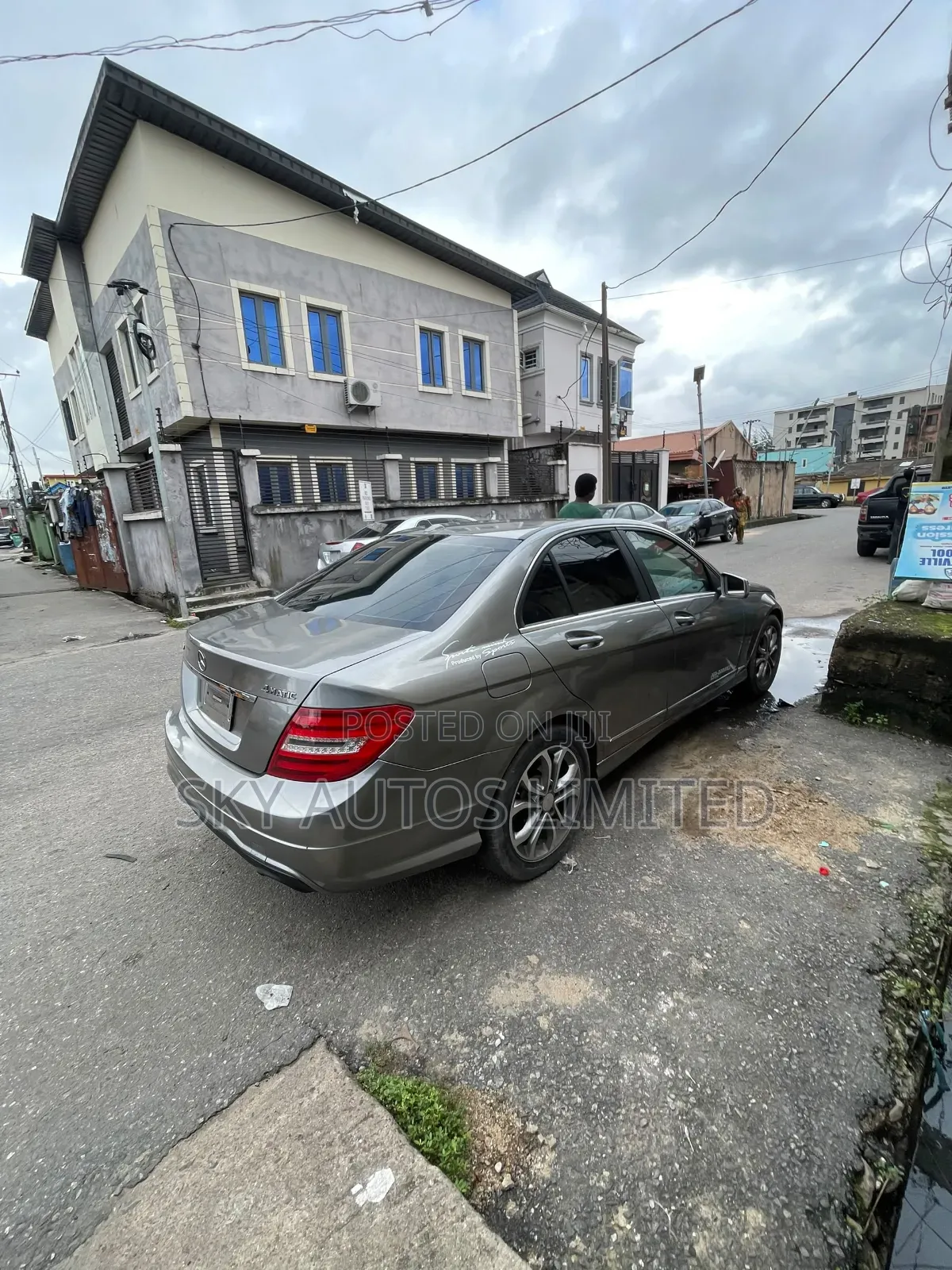 Mercedes-Benz C300 2012 Gray