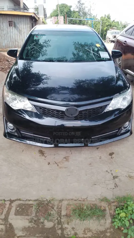 Toyota Camry 2012 Black