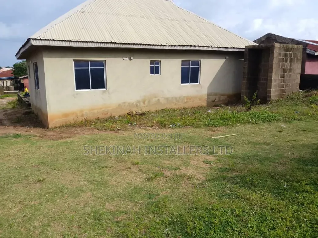 2bdrm Bungalow in Gbelu, Ibadan for sale