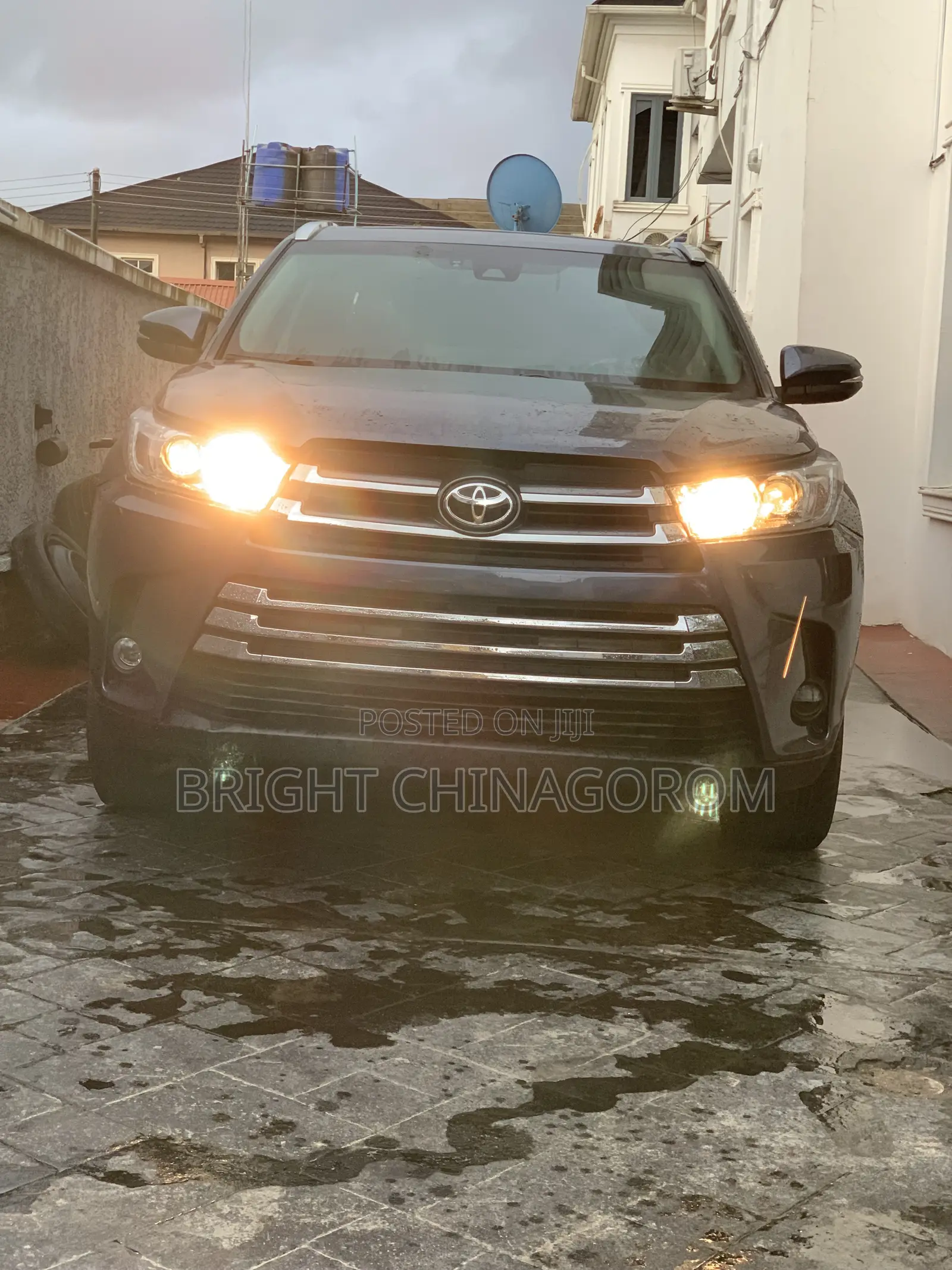 Toyota Highlander Limited 4x4 V6 (3.5L 6cyl 8A) 2017 Blue