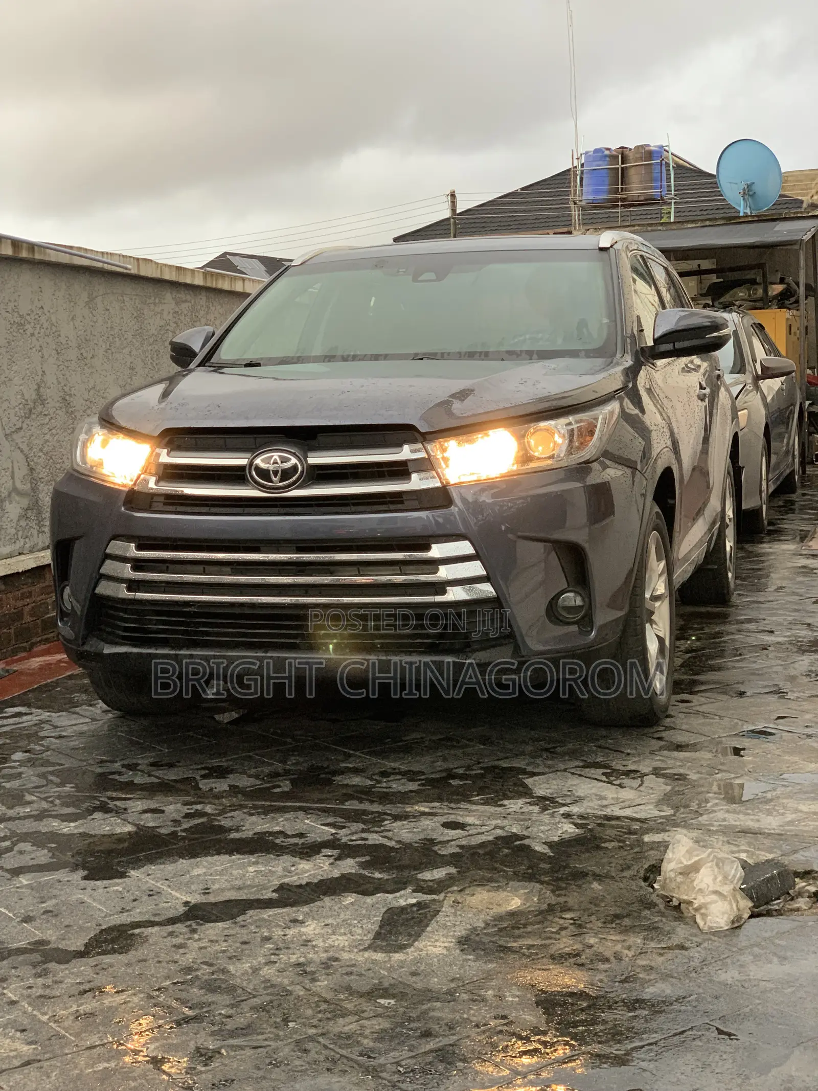 Toyota Highlander Limited 4x4 V6 (3.5L 6cyl 8A) 2017 Blue